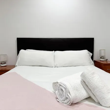 Estudio Dos En Calle Oporto * Vigo
